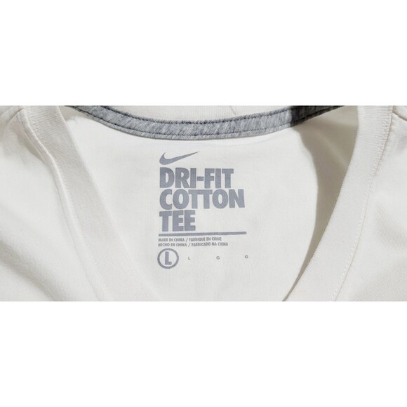 NIKE Women's T-shirt Size L Dry Fits White Short Sleeve In Great Condition - Picture 3 of 7